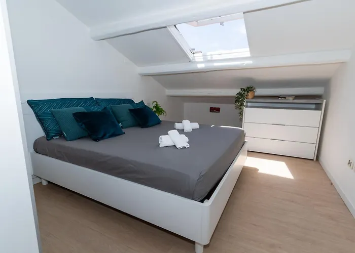 Eclissi Sul Mare Mansarda 30mt Dal Mare リミニ